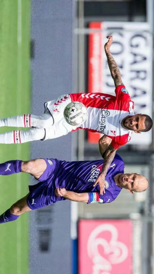 球场上那永 球场上那永